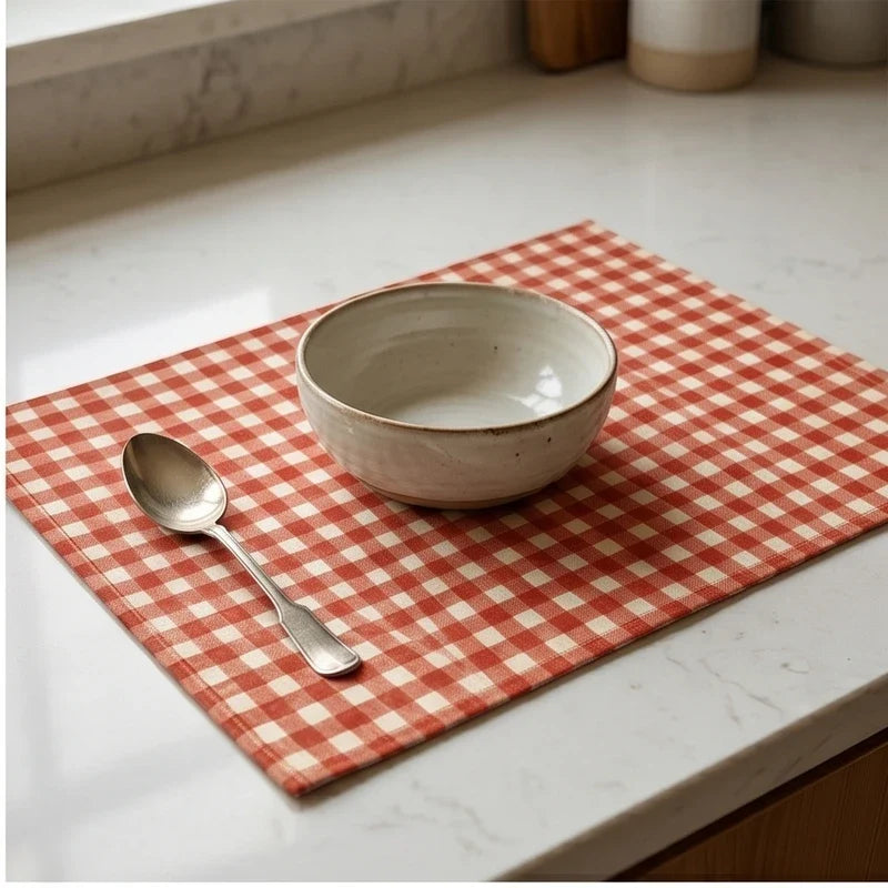 1 4/6/8pcs Checkered Pattern Placemats Dining Table Mats Modern Plaid Printed Design for Party Multi Color Table Mat Kitchen Decor lifestyle photo