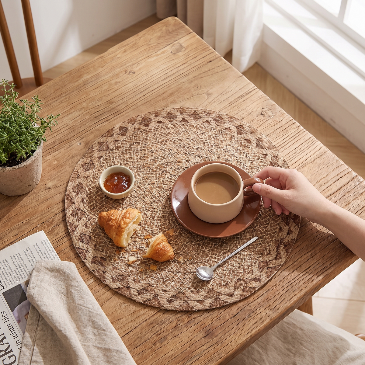 Kestrel Round Jute Woven Placemats