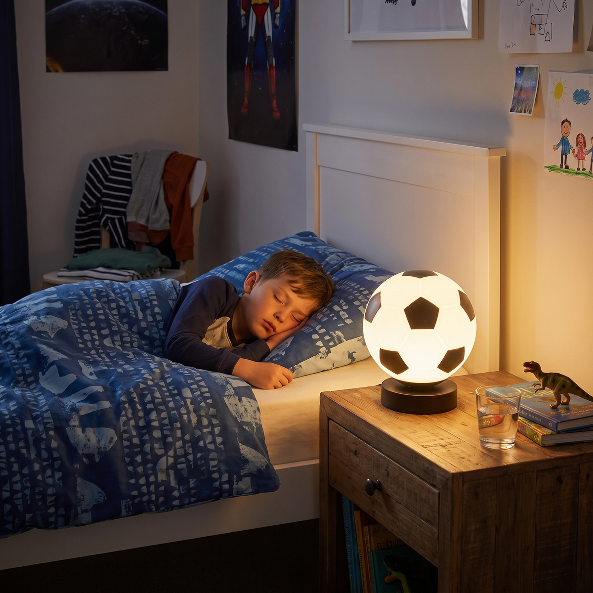 Striker Soccer Ball LED Lamp