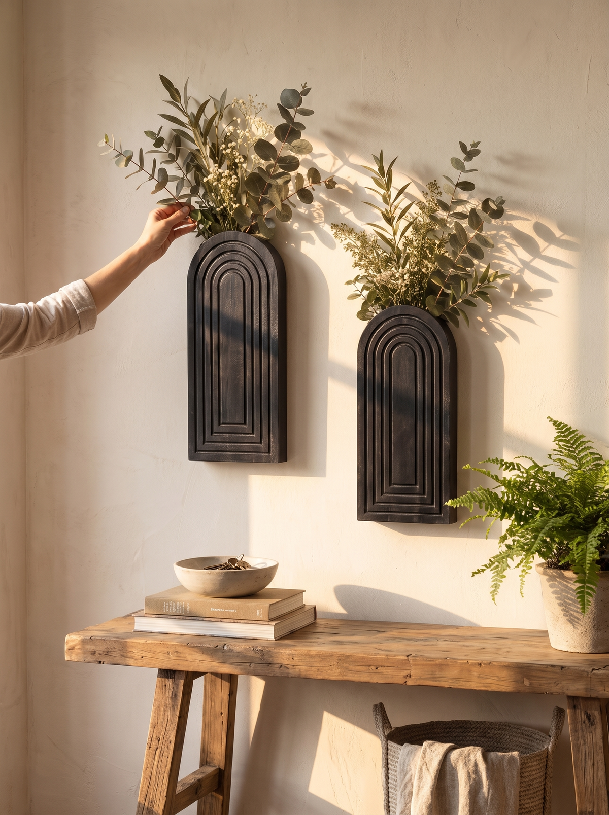 Black Arched Wood Wall Vase with Layered Design lifestyle image 1